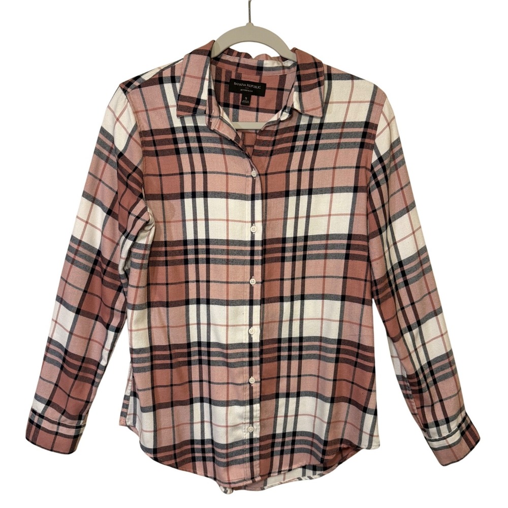 Banana Republic Womens Shirt Pink Plaid Boyfriend Fit Small Button Down Flannel